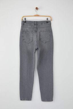 Gri Yuksek Bel Mom Jeans TWOAW26JE00059 - Trendyolmilla фото 6