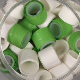 Клейкая лента пластик в банке «Белый и зелёный», набор 40 шт., 1.2 см, дл. 0.9 м, 7×7×9 см