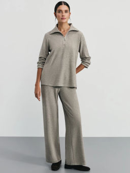 Джемпер с воротником на молнии / Zarina