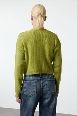 Yesil Crop Yumusak Dokulu Nak?s Detayl? V Yaka Triko H?rka TWOAW25HI00288 - Trendyolmilla фото 5