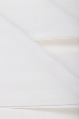 Простыня Страйп/Сатин 135 гр/м2 Белый (полоса вдоль) Евромакси (220х235)