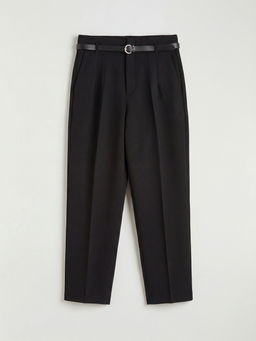 Beli Kemerli Kad?n Pileli Kuma? Pantolon