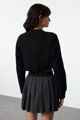 Siyah Crop Vatka Fermuar Detayl? Triko H?rka TWOAW25HI00020