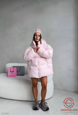 Куртка женская с капюшоном