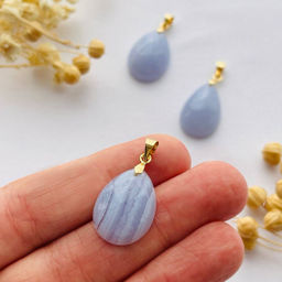 Кулон из голубого Агата