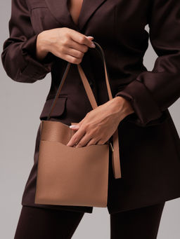 Кожаная сумка кросс-боди Leya DBR 30919 бежевая нуга фото 4