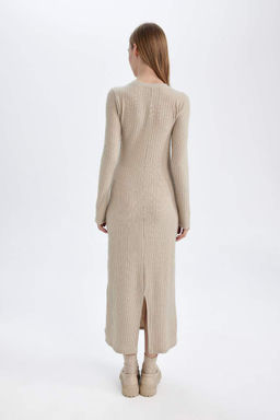 Облегающее платье макси с круглым вырезом и длинными рукавами - Defacto фото 6