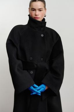 Пальто двубортное с рукавом реглан