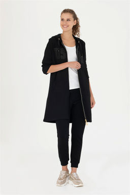 Женские черные спортивные штаны Неожиданная скидка в корзине