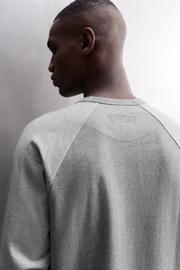 EMBROIDERED COLOUR BLOCK LONG SLEEVE T-SHIRT - Zara фото 9