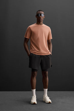 RELAXED FIT TRAINING T-SHIRT