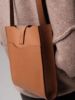 Кожаная сумка кросс-боди Leya DBR 30919 коричневый лист фото 4