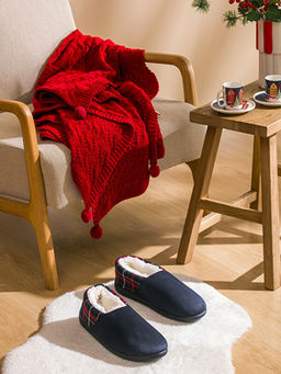 ??i K?rkl? Erkek Ev Botu Panduf