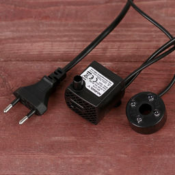 Фонтан настольный «Дом с соломенной крышей», 13×17 см, с подсветкой