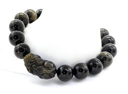 Обсидиан иризирующий браслет шарик 10мм с Драконом