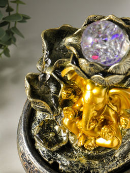 Фонтан настольный с подсветкой «Ганеша у цветущим лотосом», 16×16×23 см