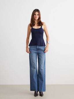U Yaka Ask?l? Peplum Triko Bluz