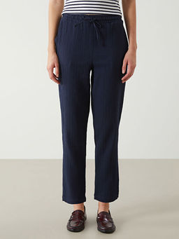 Beli Lastikli Dokulu Kad?n Pantolon