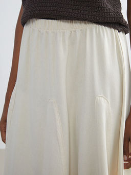 Beli Lastikli Klo? Jean Etek