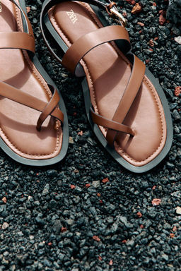 TOE-POST STRAPPY SANDALS - Zara фото 5