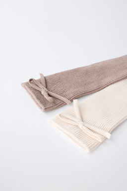 PACK DOS CALCETINES ALTOS LAZO / Beige claro - Zara фото 3