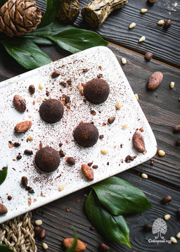 Кедровый трюфель в натуральном шоколаде (начинка из молочного шоколада) 250г