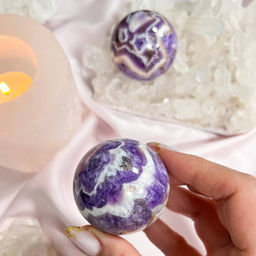 Шар из шевронного Аметиста