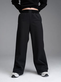 Брюки черные