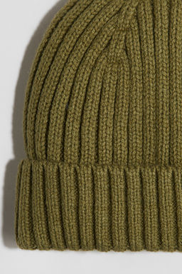 Gorro beanie en punto de canal? - H&m фото 5