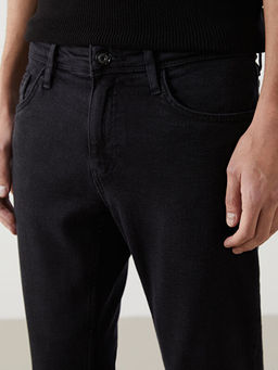 750 Slim Fit Erkek Jean Pantolon