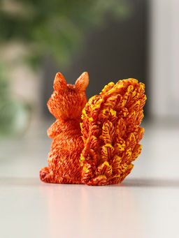 Цена за 2 шт. Фигурка полистоун «Белочка с пушистым хвостиком», 5×3×4.5 см, МИКС