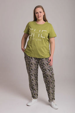 Костюм футболка и брюки М326015Пфч фисташковый/черный