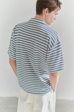 TRENDYOL MAN Limited Edition Ekru-Mavi Cizgili Oversize/Genis Kesim Polo Yaka T-shirt TMNSS25PO00004 - Trendyolmilla фото 2