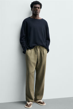 PANTAL?N FLUIDO RELAXED FIT / Oliva
