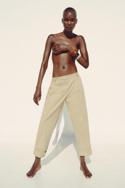 CHINO TROUSERS WITH TURN-UP HEMS - Zara фото 2