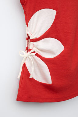 CAMISETA CUT OUT FLOR / Rojo - Zara фото 5