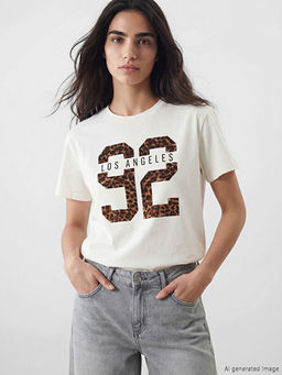 Bisiklet Yaka Los Angeles Bask?l? Kad?n Ti??rt