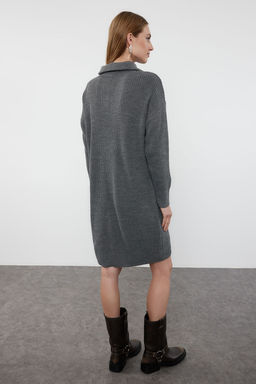 TRENDYOLMILLA Tas Mini Triko Fermuarl? Elbise TWOAW24EL00062  фото 20