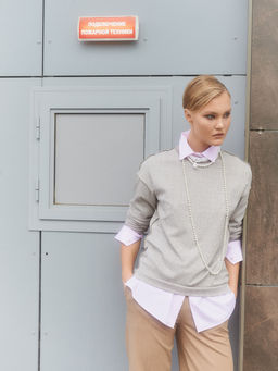 Лонгслив со швами наружу