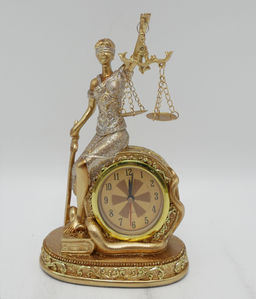 Часы статуэтка Фемида 19 см / QMH219544-25 /уп 24/