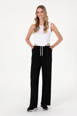 Kad_n Siyah Bel Detayl_ Loose Fit Kanvas Pantolon Sepette S_rpriz _ndirim