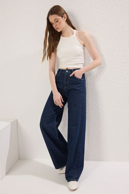 Ekru Ici Pedli Bra Detayl? Fitted/Vucuda Oturan Orme Atlet TWOSS25AL00026