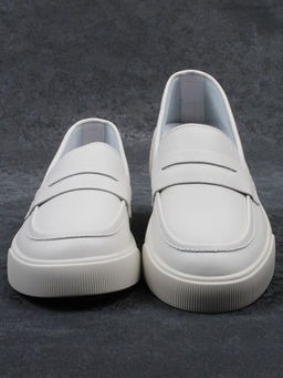 03-YD122-2 LT. BEIGE Лоферы женские (натуральная кожа)