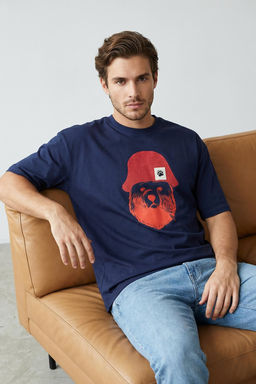 TRENDYOL MAN Ekru Oversize/Genis Kesim Aplike Sapka Detayl? %100 Pamuklu K?sa KolT-Shirt TMNSS25TS00016 - Trendyolmilla фото 26
