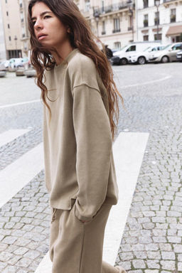 SOFT SWEATSHIRT - Zara фото 2