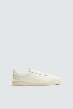 LEATHER TRAINERS