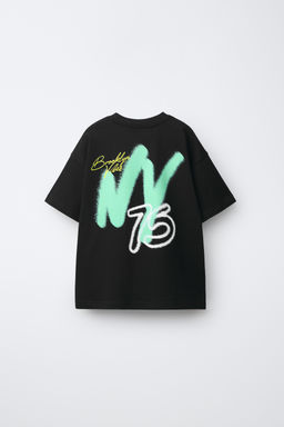 CAMISETA ESTAMPADO GRAFFITI / Negro