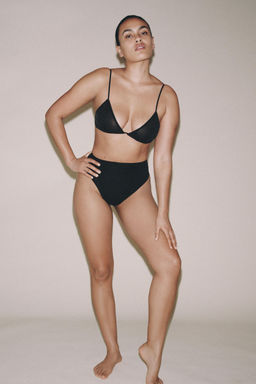 TANGA CINTURA ANCHA MEZCLA POLIAMIDA / Negro - Zara фото 7
