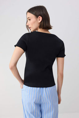 Wardrobe Essentials-Siyah-Ekru 2li Paket Fitted/Vucuda Oturan Esnek Orme T-Shirt TWOSS26TS00154