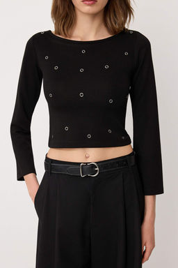 Siyah Fitted/Vucuda Oturan Kay?k Yaka Kusgozu Detayl? Interlok Orme T-shirt TWOSS26TS00227 - Trendyolmilla фото 3